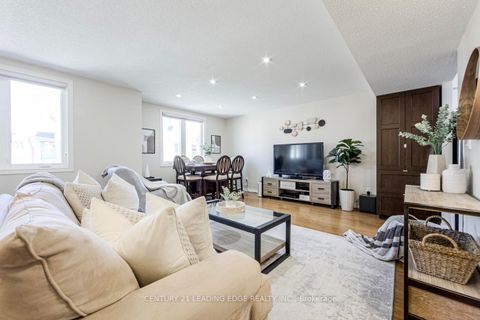 Photo 5 at 608 - 75 Weldrick Road E, Observatory, Richmond Hill