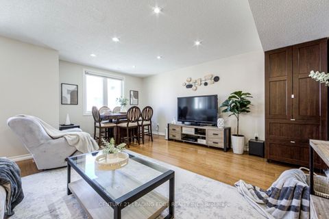 Photo 6 at 608 - 75 Weldrick Road E, Observatory, Richmond Hill