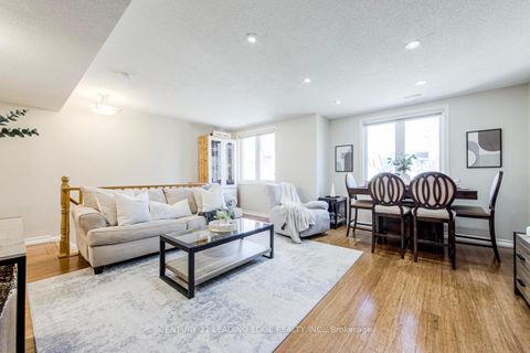 Photo 7 at 608 - 75 Weldrick Road E, Observatory, Richmond Hill