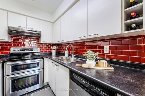 Photo 13 at 608 - 75 Weldrick Road E, Observatory, Richmond Hill