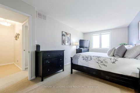 Photo 18 at 608 - 75 Weldrick Road E, Observatory, Richmond Hill