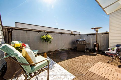 Photo 29 at 608 - 75 Weldrick Road E, Observatory, Richmond Hill