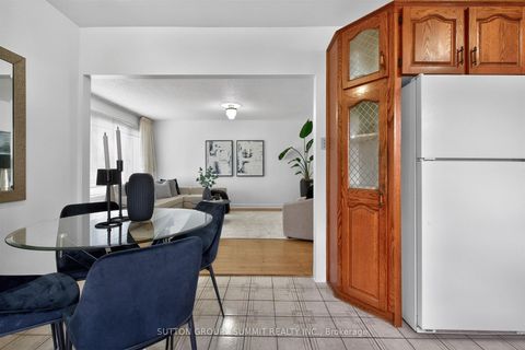 Photo 14 at 51 BARRHEAD Crescent, Kipling, Toronto