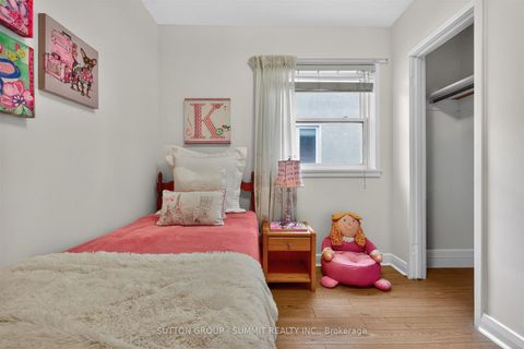 Photo 22 at 51 BARRHEAD Crescent, Kipling, Toronto