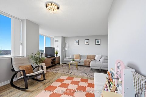 Photo 9 at 824 - 11753 Sheppard Avenue E, Rouge E11, Toronto