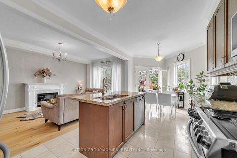 Photo 19 at 7 Gamble Glen Crescent, Westbrook, Richmond Hill