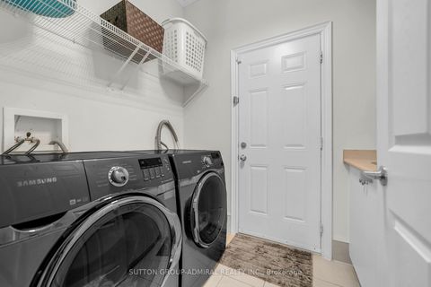 Photo 20 at 7 Gamble Glen Crescent, Westbrook, Richmond Hill