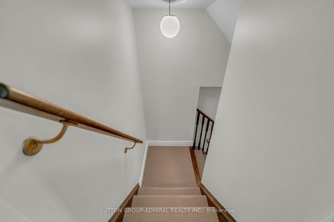 Photo 32 at 7 Gamble Glen Crescent, Westbrook, Richmond Hill