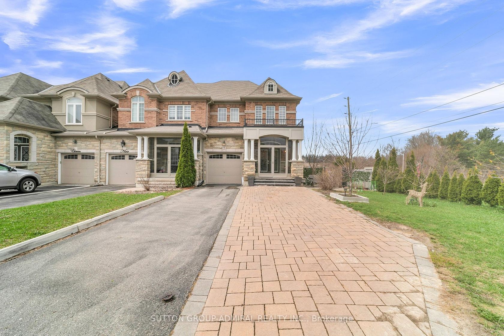 7 Gamble Glen Crescent, Westbrook, Richmond Hill photo 5