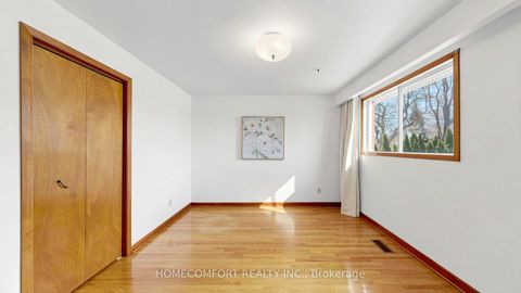 Photo 24 at 76 Barrington Avenue, Lumsden, Toronto