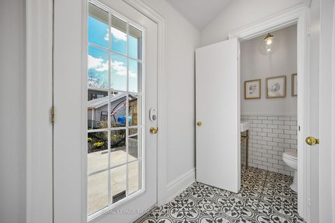 Photo 13 at 577 Ossington Avenue, Little Italy, Toronto