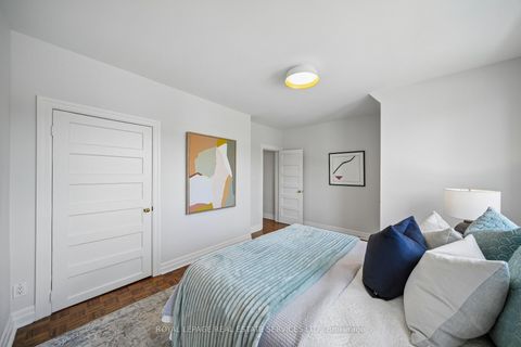 Photo 17 at 577 Ossington Avenue, Little Italy, Toronto