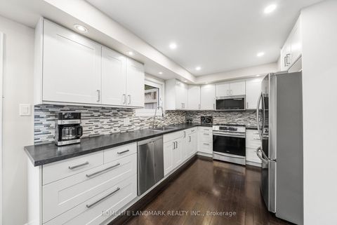 Photo 8 at 333 Rannie Road, Summerhill Estates, Newmarket