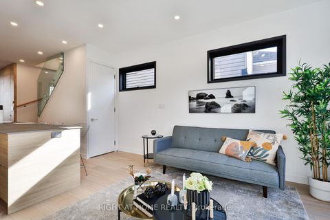 Photo 11 at MAIN AND LANEWAY - 11 Merrill Avenue W, Woodbine Corridor, Toronto