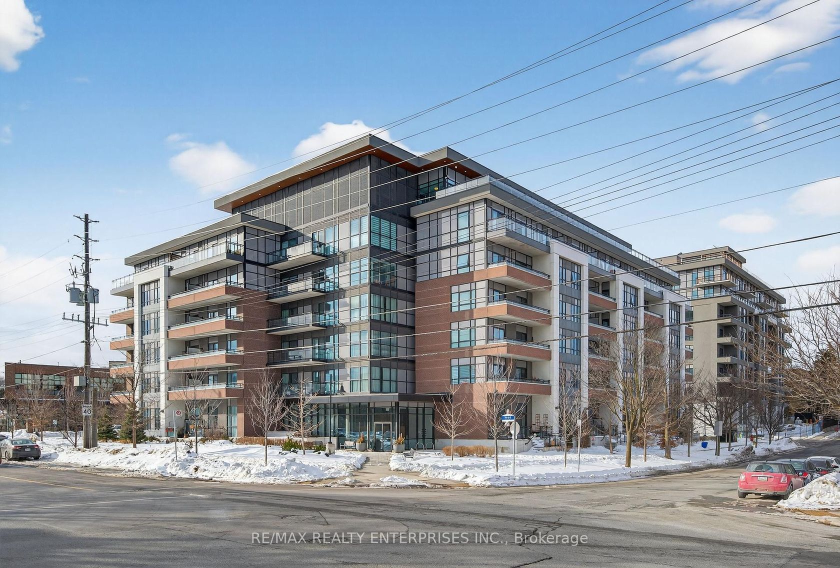 401 - 1 Neighbourhood Lane, Queensway, Toronto photo number 2