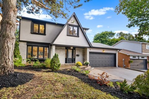 Photo 1 at 11 Jondan Crescent, Royal Orchard, Markham