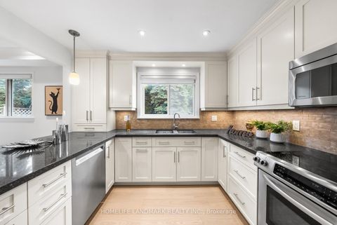 Photo 12 at 11 Jondan Crescent, Royal Orchard, Markham