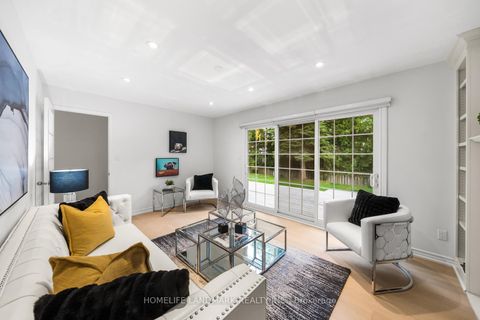 Photo 14 at 11 Jondan Crescent, Royal Orchard, Markham