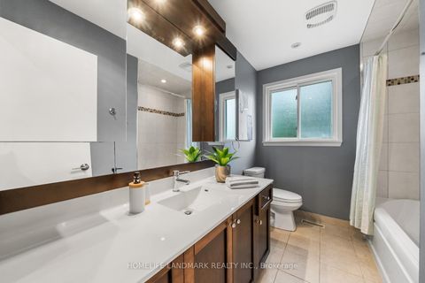 Photo 24 at 11 Jondan Crescent, Royal Orchard, Markham