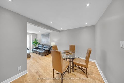 Photo 5 at 5 - 10 Grandravine Drive, York University Heights, Toronto