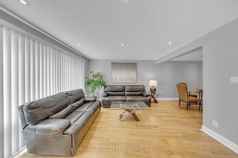 Photo 10 at 5 - 10 Grandravine Drive, York University Heights, Toronto