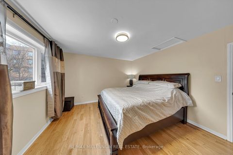 Photo 22 at 5 - 10 Grandravine Drive, York University Heights, Toronto
