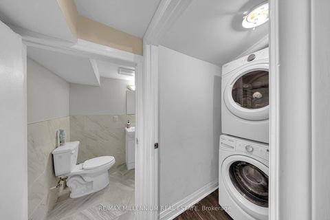 Photo 28 at 5 - 10 Grandravine Drive, York University Heights, Toronto