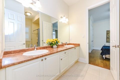 Photo 37 at 37 Venkata Drive, Kleinburg, Vaughan