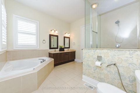 Photo 45 at 37 Venkata Drive, Kleinburg, Vaughan