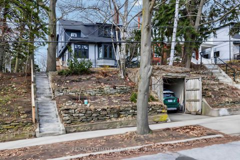 Photo 4 at 18 Blantyre Avenue, Cliffside, Toronto