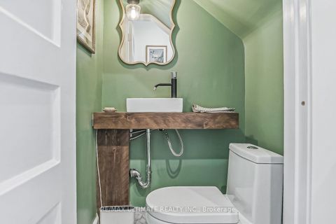 Photo 17 at 18 Blantyre Avenue, Cliffside, Toronto