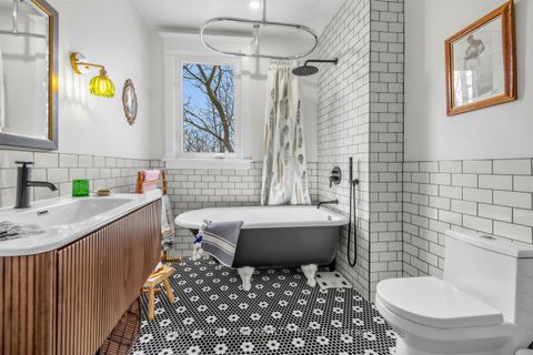 Photo 34 at 18 Blantyre Avenue, Cliffside, Toronto