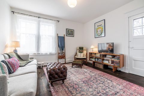 Photo 43 at 18 Blantyre Avenue, Cliffside, Toronto