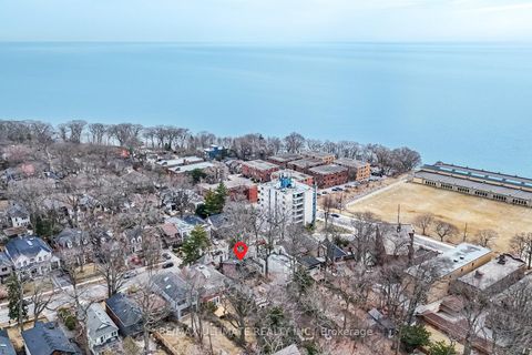 Photo 49 at 18 Blantyre Avenue, Cliffside, Toronto