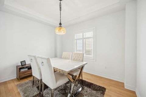 Photo 15 at 131 Lormel Gate, Vellore Village, Vaughan