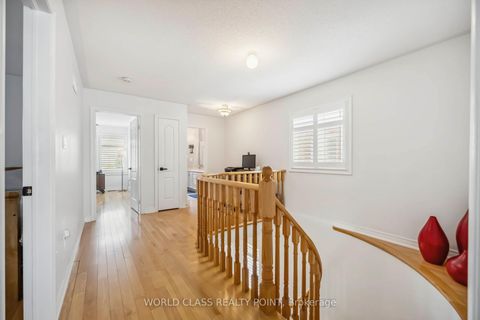Photo 18 at 131 Lormel Gate, Vellore Village, Vaughan