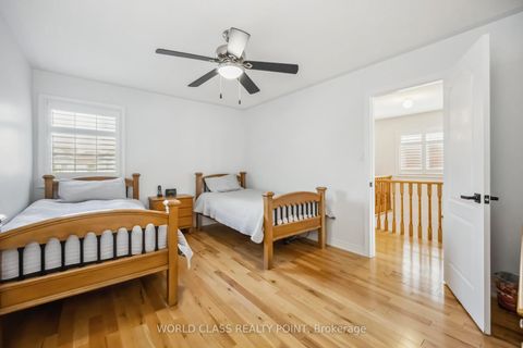 Photo 27 at 131 Lormel Gate, Vellore Village, Vaughan