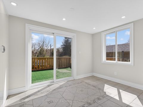 Photo 17 at 408 Andrew Street, Central Newmarket, Newmarket