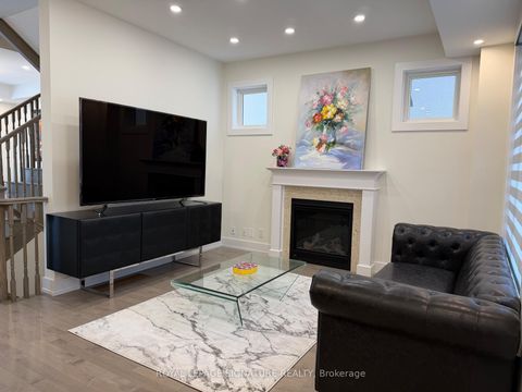 Photo 2 at 21 Kohn Lane, Angus Glen, Markham