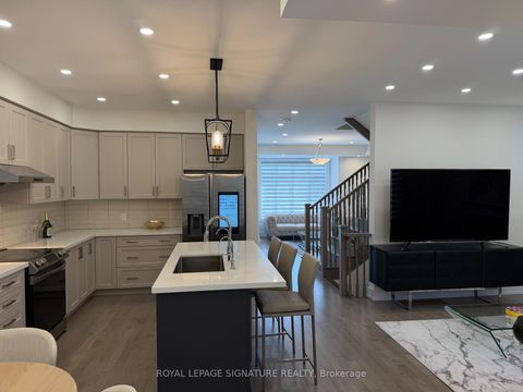 Photo 4 at 21 Kohn Lane, Angus Glen, Markham