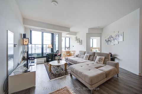 Photo 7 at 210 - 120 Eagle Rock Way, Rural Vaughan, Vaughan