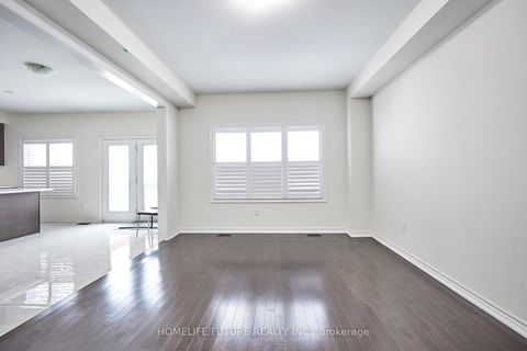 Photo 9 at 357 Danny Wheeler Boulevard, Keswick North, Georgina