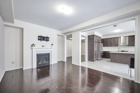 Photo 11 at 357 Danny Wheeler Boulevard, Keswick North, Georgina