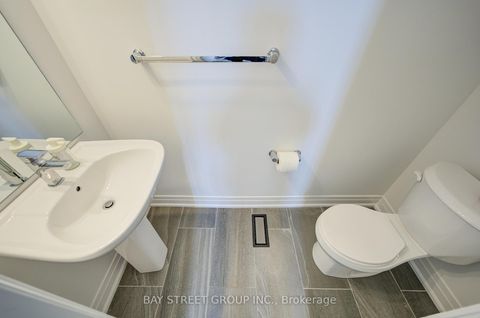 Photo 5 at 324 King Road, Oak Ridges, Richmond Hill