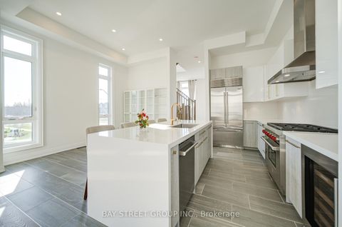 Photo 13 at 324 King Road, Oak Ridges, Richmond Hill