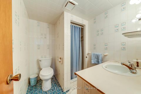 Photo 29 at 14 Tyler Place, The Westway, Toronto