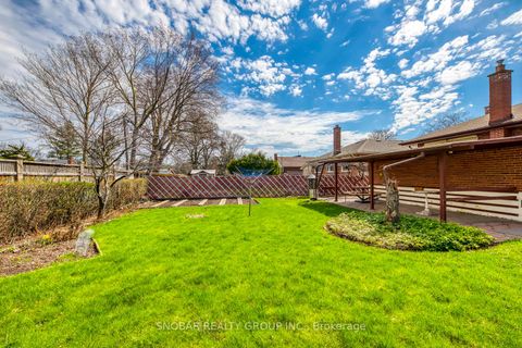 Photo 32 at 14 Tyler Place, The Westway, Toronto