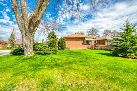 Photo 34 at 14 Tyler Place, The Westway, Toronto