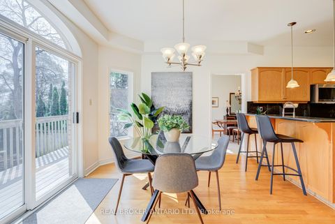 Photo 11 at 886 Darwin Drive, Dunbarton, Pickering