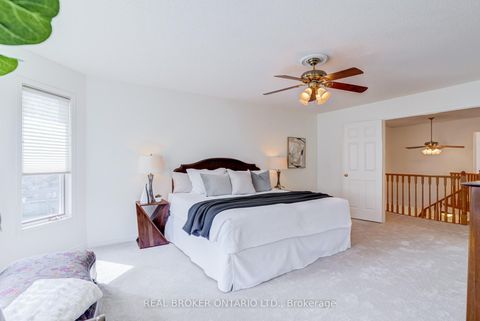 Photo 18 at 886 Darwin Drive, Dunbarton, Pickering